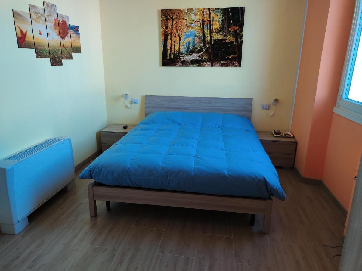 Villa Ara Blu Canegrate Esterno foto